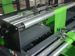 無(wú)紡布葡萄袋制袋機(jī)